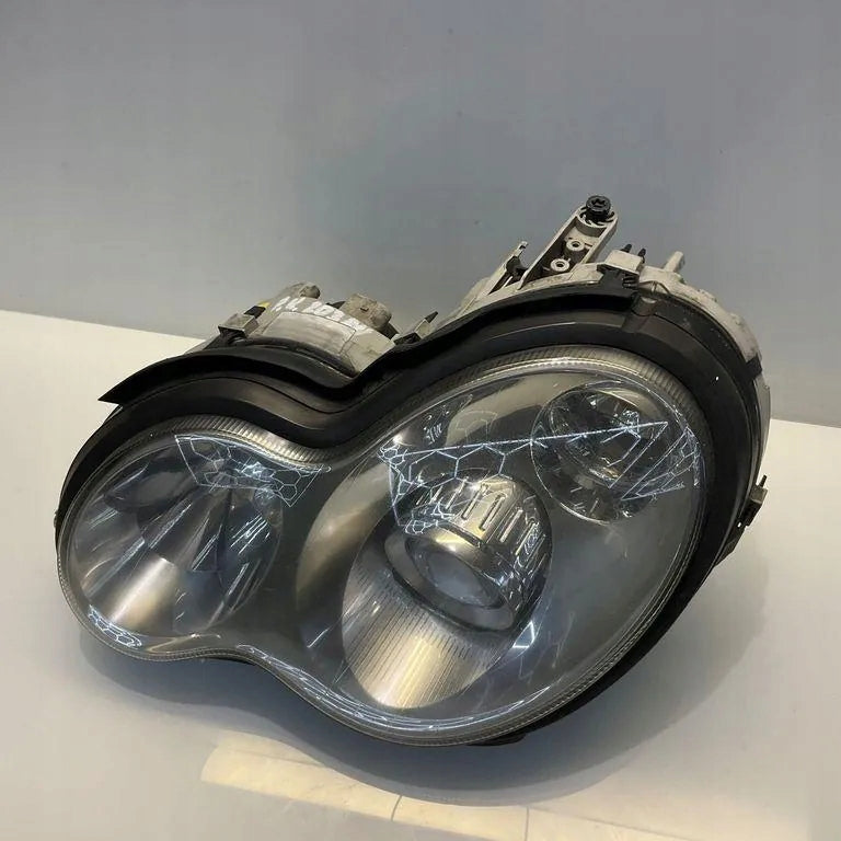 Frontscheinwerfer Mercedes-Benz A2038203559 Links Scheinwerfer Headlight SCH6282082785on