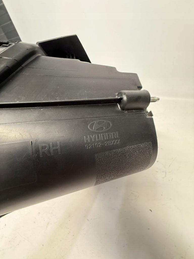 Frontscheinwerfer Hyundai Santa I Fe 92102-2BXXX Rechts Scheinwerfer Headlight SCH3148001803lw