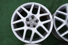 Laden Sie das Bild in den Galerie-Viewer, 4x Alufelge 16 Zoll 6.5" 5x100 42ET Silber 1J0601025R VW Golf IV Polo Rim Wheel FEL4890916245zg