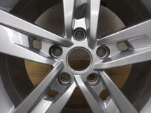 Laden Sie das Bild in den Galerie-Viewer, 1x Alufelge 17 Zoll 7.0&quot; 5x112 5F0601025T Seat Leon Rim Wheel