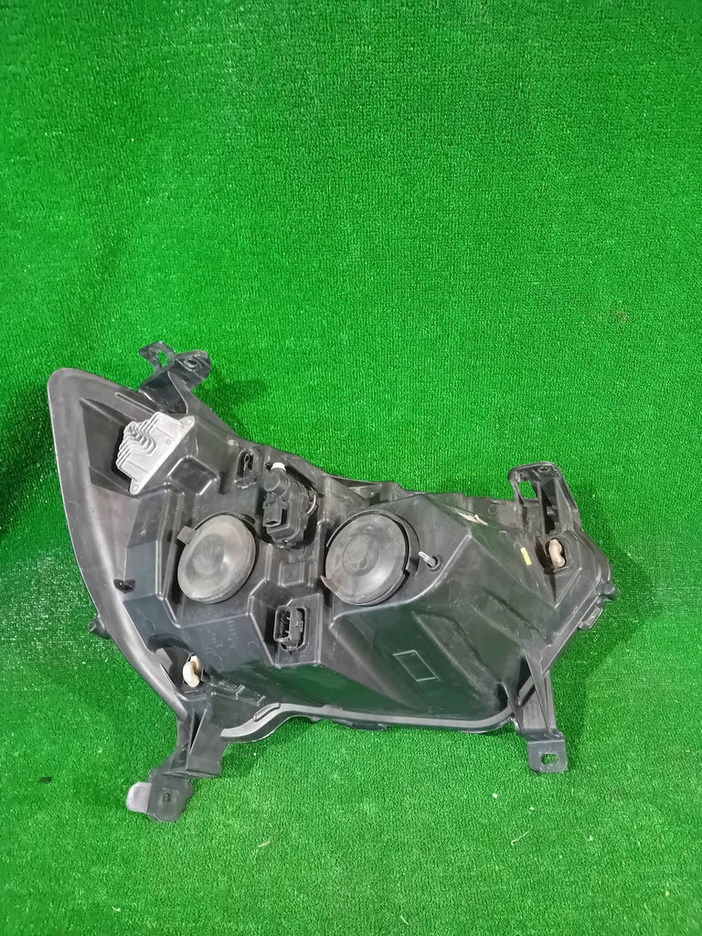 Frontscheinwerfer Renault Master I 260607867R Ein Stück (Rechts oder Links) SCH5309455203lp