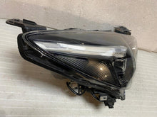 Laden Sie das Bild in den Galerie-Viewer, Frontscheinwerfer Mazda II D09K-51030 LED Rechts Scheinwerfer Headlight SCH3262813264un