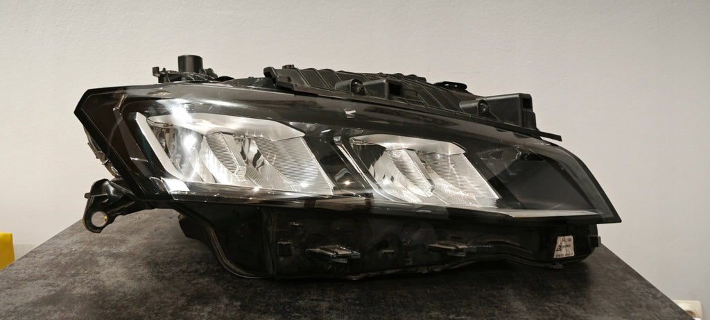 Frontscheinwerfer Peugeot 308 III 98516735 LED Rechts Scheinwerfer Headlight SCH4133420894yu