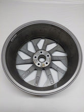 Load image into Gallery viewer, 1x Alufelge 19 Zoll 7.0" 5x112 43ET 565601025AJ Skoda Kodiaq Rim Wheel FEL4810645572ys