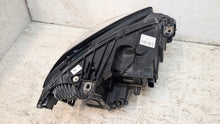 Laden Sie das Bild in den Galerie-Viewer, Frontscheinwerfer Mercedes-Benz W246 A2469065301 Links Scheinwerfer Headlight SCH4318147990vs