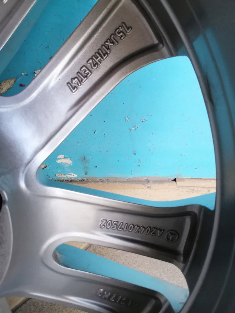 4x Alufelge 17 Zoll 7.5" 5x112 47ET Glanz Silber A2044017502 Mercedes-Benz W204 FEL8737838150bm