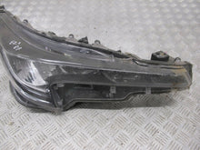 Laden Sie das Bild in den Galerie-Viewer, Frontscheinwerfer Toyota Corolla Rechts Scheinwerfer Headlight SCH7968909616tc