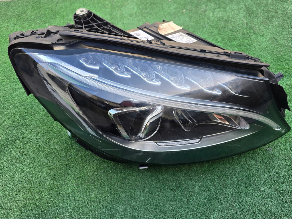 Frontscheinwerfer Mercedes-Benz W205 A2059062604 Full LED Rechts Headlight SCH9314210500nq