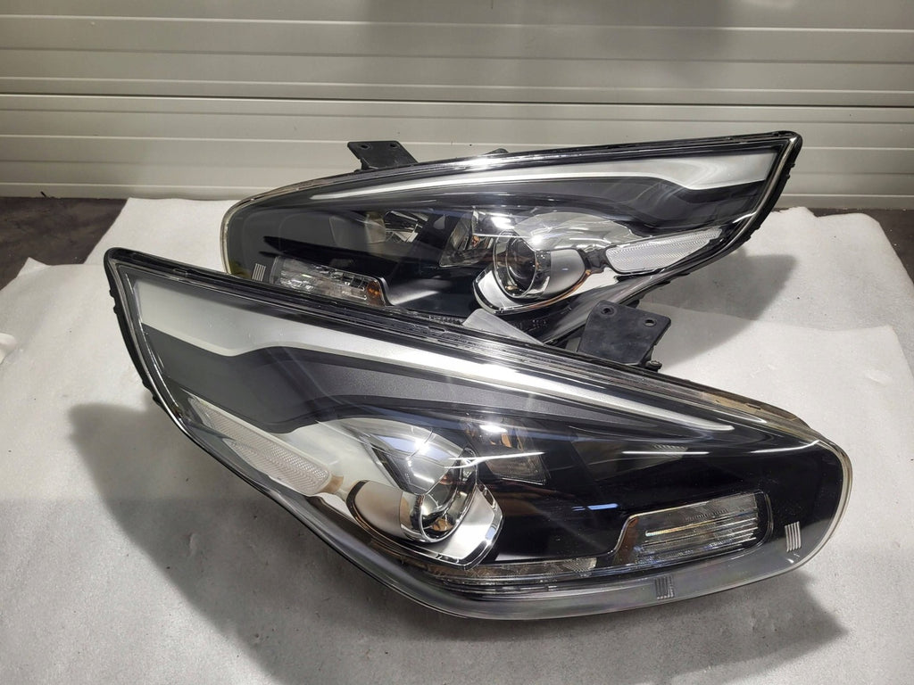 Frontscheinwerfer Kia Carens IV Ein Satz Scheinwerfer Headlight SCH6452047619dg