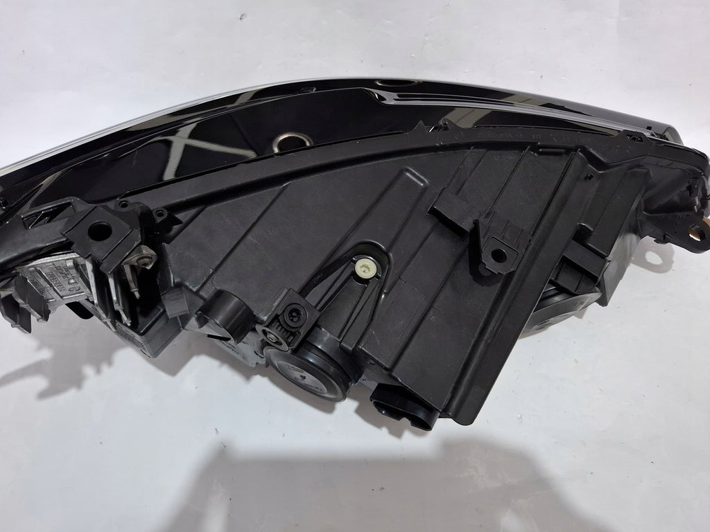 Frontscheinwerfer VW Golf VIII 5H1941005 992941591 LED Rechts oder Links SCH3827357286az