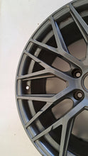 Laden Sie das Bild in den Galerie-Viewer, 1x Alufelge 19 Zoll 8.5&quot; 5x120 35ET 48519512035PP Rim Wheel
