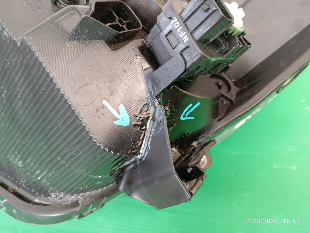 Frontscheinwerfer Mitsubishi Space W Star 8301D446 Ein Stück (Rechts oder Links)