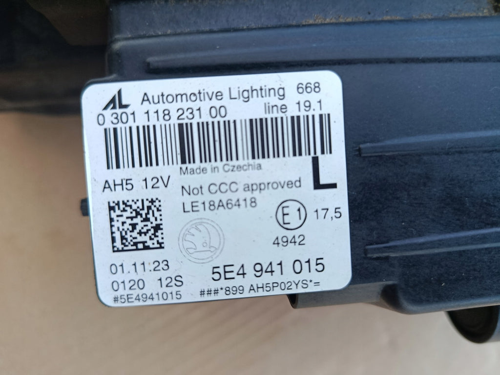 Frontscheinwerfer Skoda Octavia I 5E4941015 Links Scheinwerfer Headlight SCH3056821402bb
