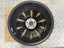 Laden Sie das Bild in den Galerie-Viewer, 1x Alufelge 18 Zoll 6.5" 5x100 40ET 658601025F Skoda Kamiq Rim Wheel FEL5129932448vm