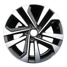 Load image into Gallery viewer, 1x Alufelge 17 Zoll 7.0&quot; 5x112 45ET Glanz Schwarz 2GA601025R VW T-Roc Rim Wheel