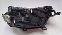 Laden Sie das Bild in den Galerie-Viewer, Frontscheinwerfer Skoda Kamiq 658941015B Xenon Links Scheinwerfer Headlight SCH8820695709rp