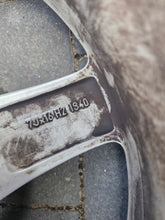 Load image into Gallery viewer, 1x Alufelge 16 Zoll 7.0" 5x120 5689987765 BMW 1 F20 Rim Wheel FEL7105738427fm