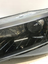Laden Sie das Bild in den Galerie-Viewer, Frontscheinwerfer Skoda Superb III 3V1941015A Xenon Links Scheinwerfer Headlight