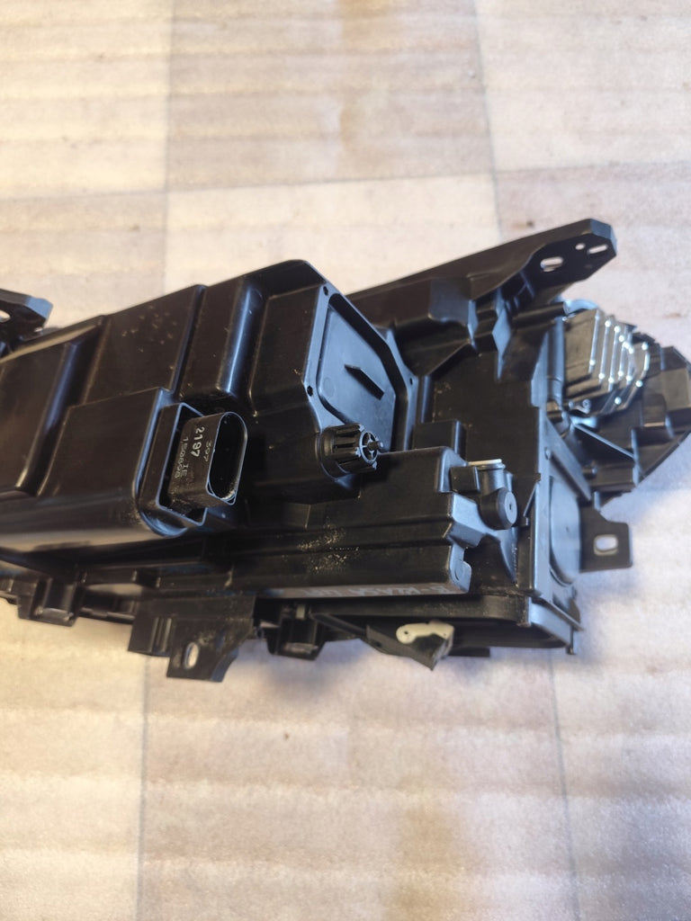 Frontscheinwerfer Mercedes-Benz W246 A2469066201 030129523205 Rechts Headlight SCH9459160664bu