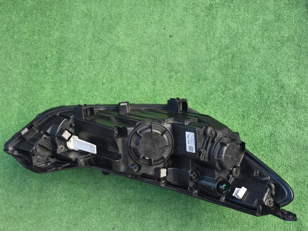 Frontscheinwerfer Hyundai Tucson 92101D7600 Links Scheinwerfer Headlight SCH9385125171nj