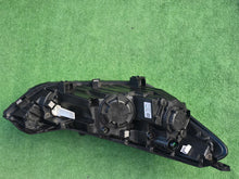 Laden Sie das Bild in den Galerie-Viewer, Frontscheinwerfer Hyundai Tucson 92101D7600 Links Scheinwerfer Headlight SCH9385125171nj