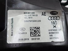 Laden Sie das Bild in den Galerie-Viewer, Frontscheinwerfer Audi A3 8V0941006 Rechts Scheinwerfer Headlight SCH5084983887hz