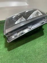 Laden Sie das Bild in den Galerie-Viewer, Frontscheinwerfer VW Crafter 7C1941005 Links Scheinwerfer Headlight SCH4672710053ol