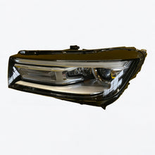 Laden Sie das Bild in den Galerie-Viewer, Frontscheinwerfer Audi Q5 Xenon Links Scheinwerfer Headlight