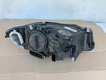 Load image into Gallery viewer, Frontscheinwerfer BMW F11 F10 7203245-15 Xenon Ein Stück (Rechts oder Links) SCH5572728567te
