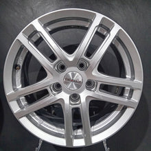 Laden Sie das Bild in den Galerie-Viewer, 4x Alufelge 16 Zoll 6.5" 5x112 46ET Glanz Silber KBA51750 VW Golf VII I FEL2531271935nh