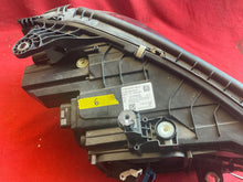Load image into Gallery viewer, Frontscheinwerfer Mercedes-Benz W206 A2069065304 Links Scheinwerfer Headlight SCH3693188004di