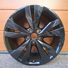 1x Alufelge 19 Zoll 9.0