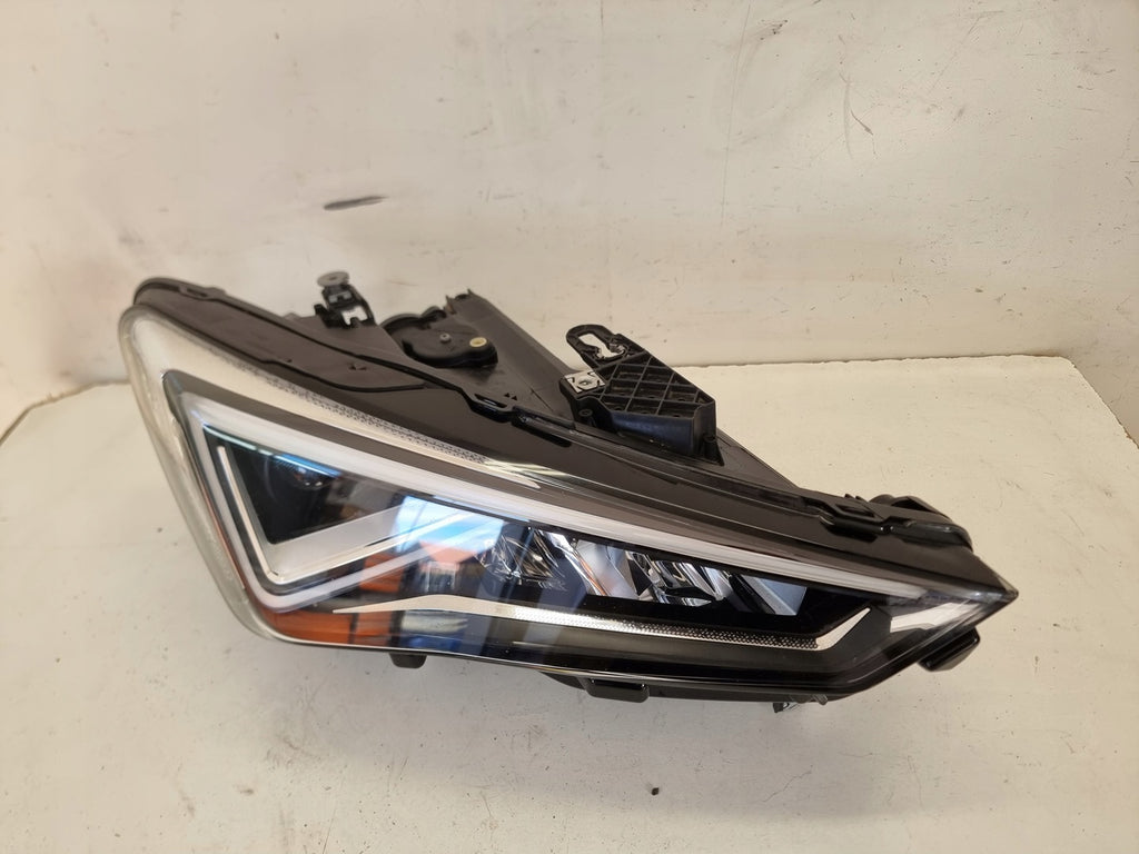 Frontscheinwerfer Seat Leon 5FB941008F Rechts Scheinwerfer Headlight