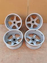 Laden Sie das Bild in den Galerie-Viewer, 4x Alufelge 17 Zoll 8.0" 5x112 A2044010104 Mercedes-Benz Rim Wheel FEL4361721776ol