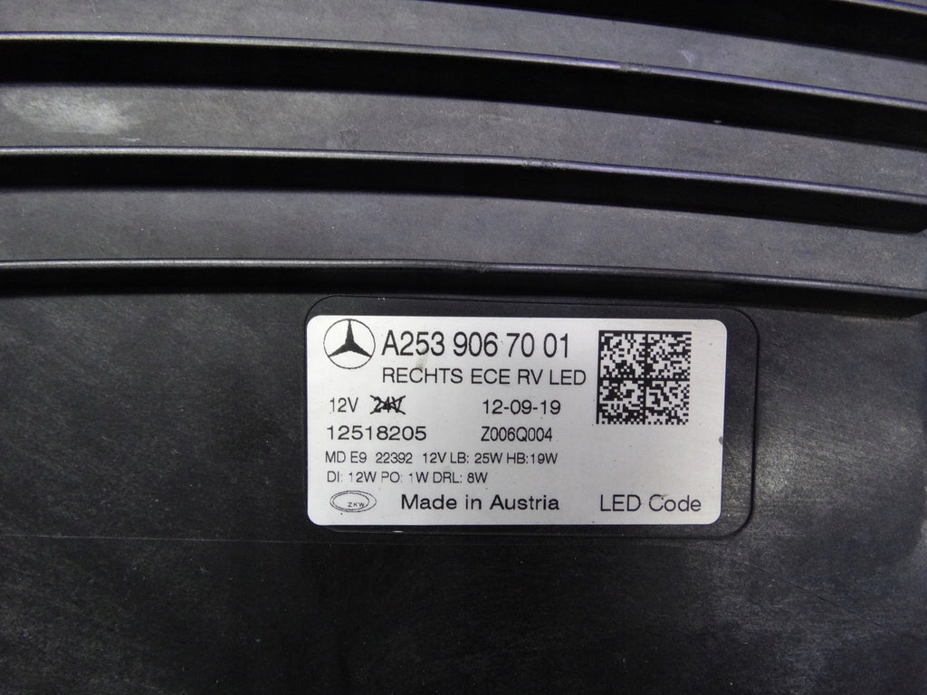 Frontscheinwerfer Mercedes-Benz Glc X253 A2539067001 LED Rechts Headlight SCH2274022377ku