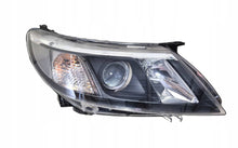 Laden Sie das Bild in den Galerie-Viewer, Frontscheinwerfer Saab 93 FUP1381 Rechts Scheinwerfer Headlight