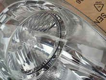 Load image into Gallery viewer, Frontscheinwerfer Hyundai I20 92102-4P000 Rechts Scheinwerfer Headlight