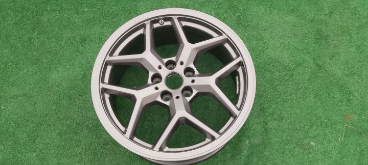 1x Alufelge 18 Zoll 5x112 5A324D5 BMW 5 G31 G30 Rim Wheel FEL6101438488ol