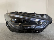 Laden Sie das Bild in den Galerie-Viewer, Frontscheinwerfer Mercedes-Benz Cla A1189061401 Rechts Scheinwerfer Headlight SCH1665612091xr
