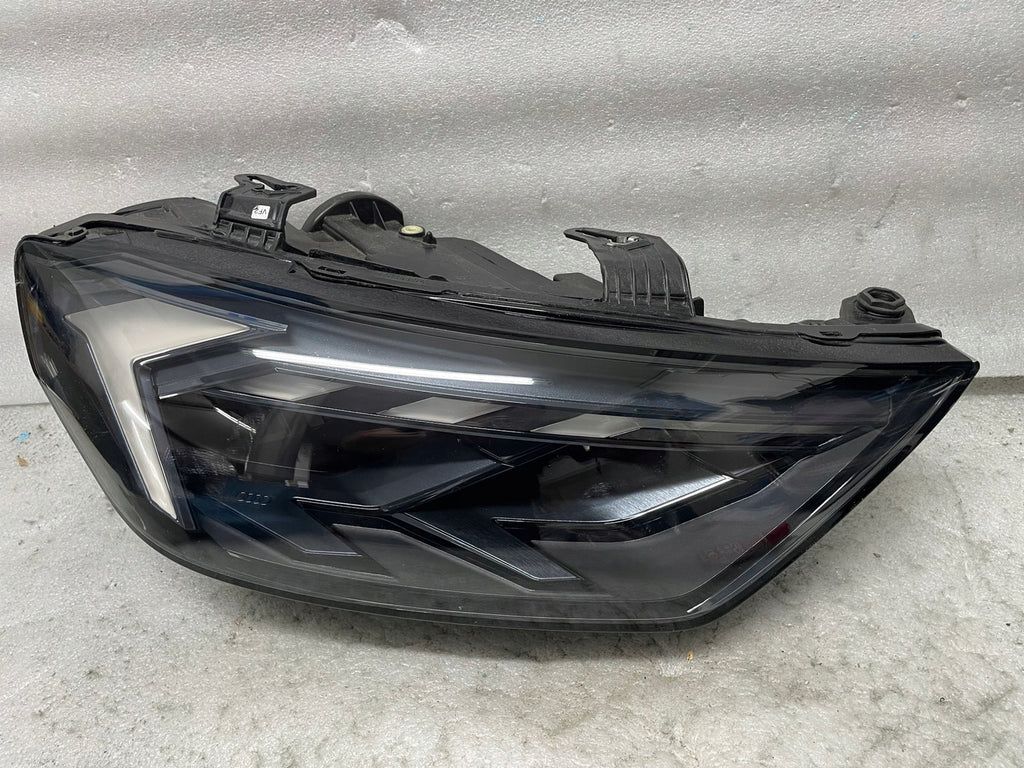 Frontscheinwerfer Audi A1 82A941034F 90171441 LED Ein Stück (Rechts oder Links)