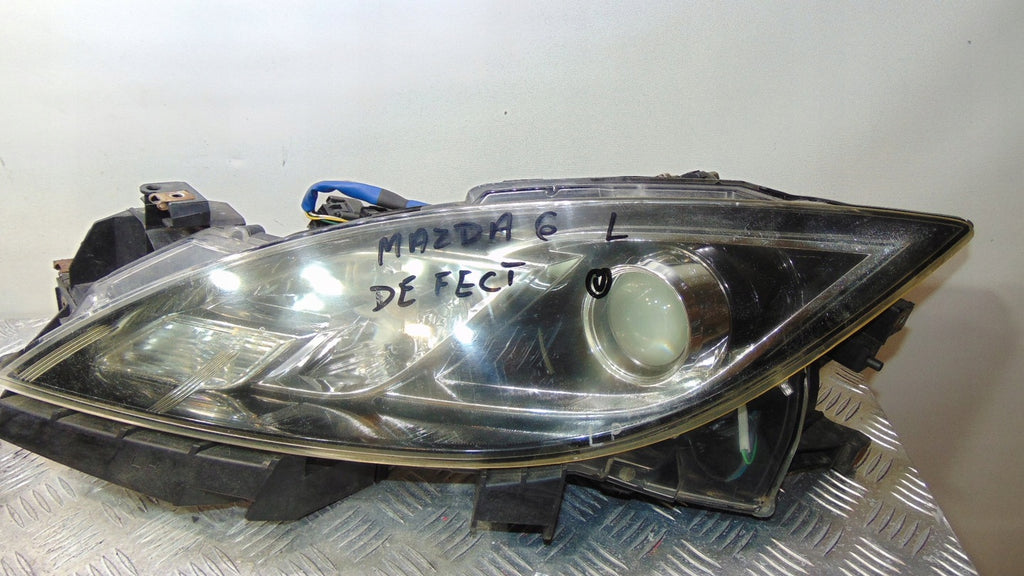 Frontscheinwerfer Mazda II Xenon Ein Stück (Rechts oder Links) Headlight