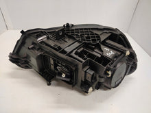 Load image into Gallery viewer, Frontscheinwerfer Mercedes-Benz Cla Full LED Ein Stück (Rechts oder Links) SCH8679397107hm
