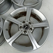 Load image into Gallery viewer, 4x Alufelge 17 Zoll 6.5" 5x112 44ET Glanz Silber A1774011200 Mercedes-Benz Cla FEL8098311210be
