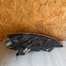 Load image into Gallery viewer, Frontscheinwerfer Seat Leon 5F1941007A LED Links Scheinwerfer Headlight SCH9549796652ay