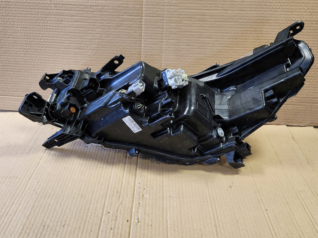 Frontscheinwerfer Toyota Hilux 81110-0K941 LED Ein Stück (Rechts oder Links)