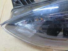 Laden Sie das Bild in den Galerie-Viewer, Frontscheinwerfer Ford Focus JX7B-13W030-CE Links Scheinwerfer Headlight