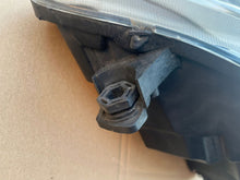 Laden Sie das Bild in den Galerie-Viewer, Frontscheinwerfer Seat Toledo 5P1941006C 89315801 Rechts Scheinwerfer Headlight SCH9815724309eq
