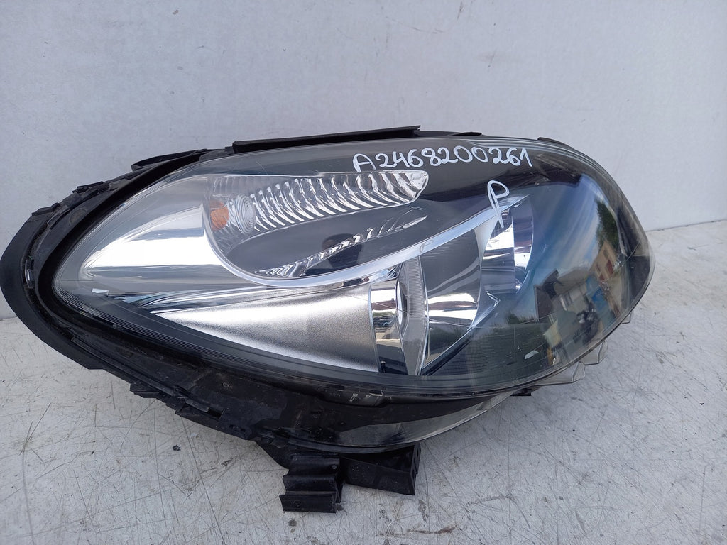 Frontscheinwerfer Mercedes-Benz W246 A2468200261 LED Rechts Headlight