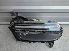 Laden Sie das Bild in den Galerie-Viewer, Frontscheinwerfer Jeep 522187170 Rechts Scheinwerfer Headlight SCH6439287544ka