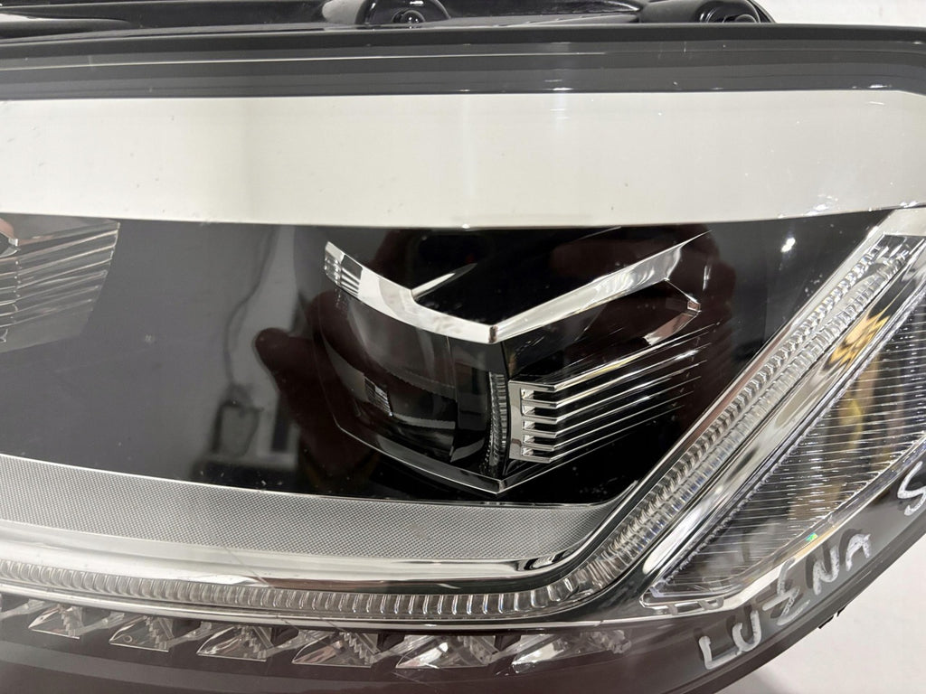 Frontscheinwerfer VW Touran 5TB941081A Full LED Links Scheinwerfer Headlight SCH8957303168rz